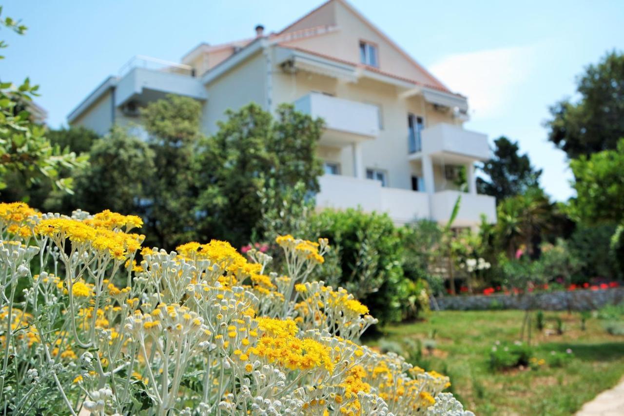 Lenka Apartments II Novalja Exterior foto